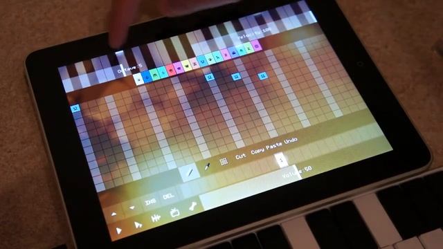 PixiTracker: Copy/Paste to/from another iOS apps смотреть онлайн