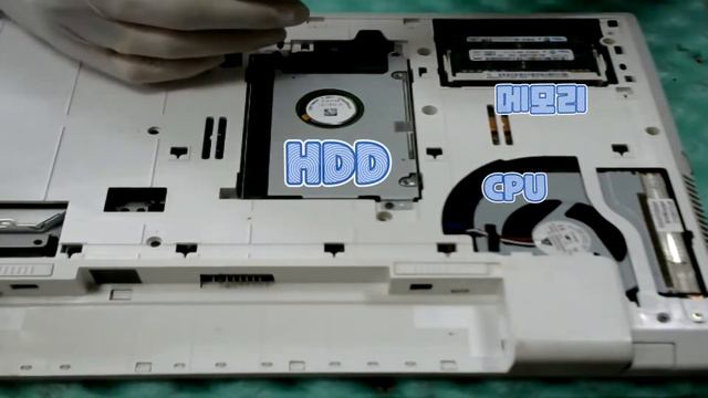 삼성 NT305V5A 업그레이드(SSD) смотреть онлайн