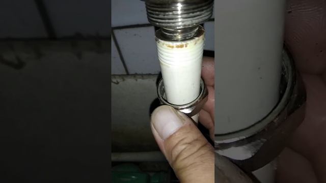 Супер способ устранения подтекания обжимного фитинга трубы металлопласт