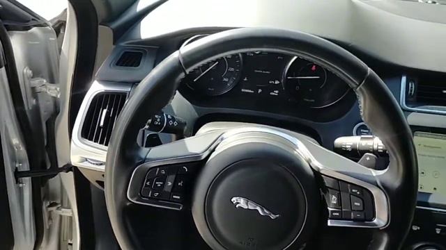 JAGUAR E-Pace 2.0D 150 CV AWD aut. R-Dynamic Privacar Pistoia смотреть онлайн