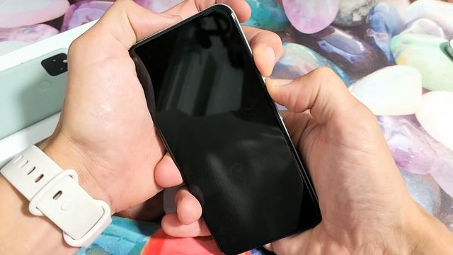 Pixel 5: How to Boot into the Android Recovery Menu (factory reset, run graphics test, etc) смотреть онлайн