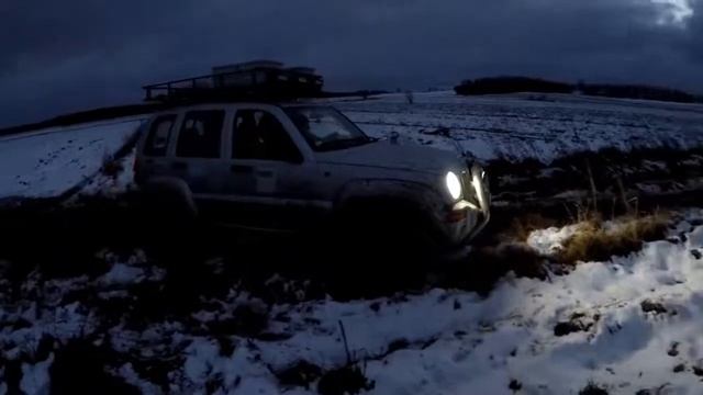 Jeep Cherokee KJ off-road #000 смотреть онлайн