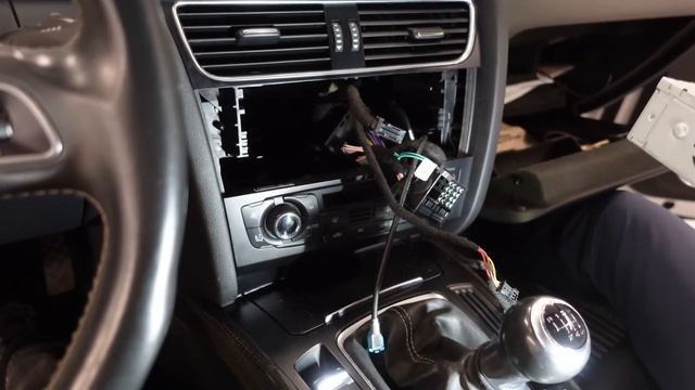 I Added CarPlay To The FACTORY Radio In This Audi S5... And An Engine Failure? смотреть онлайн