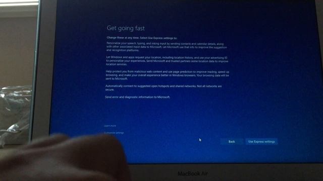 How to Install Windows 10 On A Mac Using Bootcamp Assistant смотреть онлайн