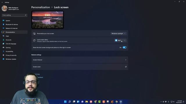 Customize your Lock Screen in Windows 11 смотреть онлайн