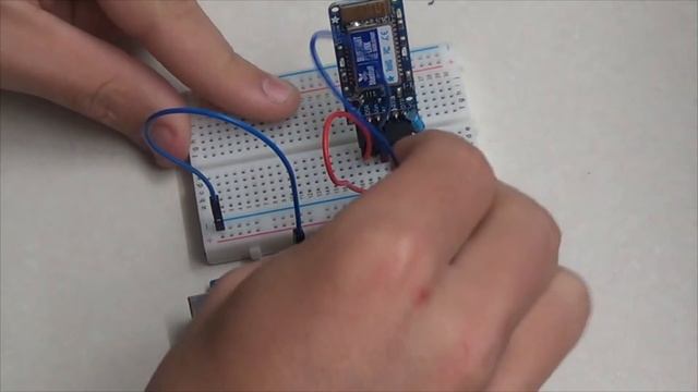 How to Set Up BlueFruit EZ-Link on an Arduino and Pair via Bluetooth with Windows (7) смотреть онлайн