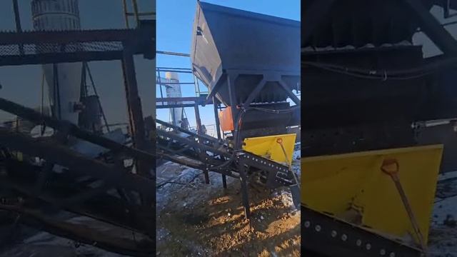 Работа установки по утилизации на полигоне заказчика. Подробнее на https://utilnefteshlam.ru/ смотреть онлайн