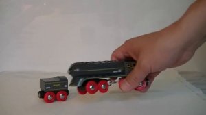 BRIO träleksaker - Brio Eisenbahn Holzspielzeug  Speedy Bullet Train BRIO 33697  (02034 se)