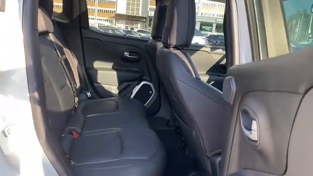 Jeep Renegade 1.4 Turbo Limited AWD Automat смотреть онлайн