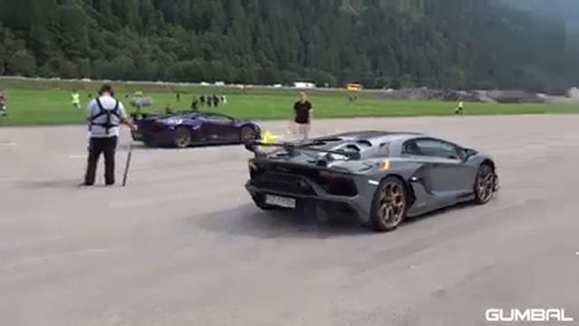 Lamborghini  гонки с Mersedes
