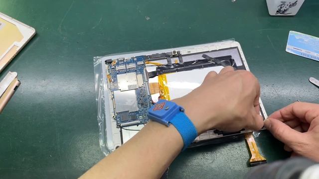 Android 10.1 inch tablet 2.5D screen repair смотреть онлайн