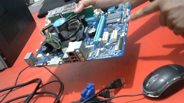 GA-H61M-DS2 (rev. 1.0) ।। Gigabyte H61 смотреть онлайн