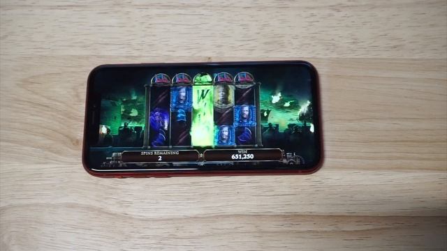 Game Of Thrones Slots Zynga - Iphone XR Gameplay смотреть онлайн