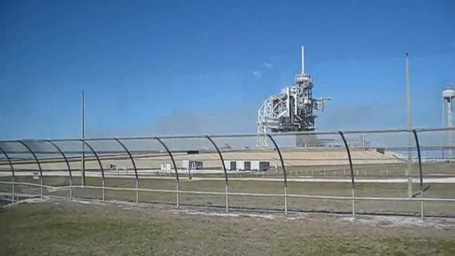 KSC The boys take the Up Close tour part 2.wmv смотреть онлайн