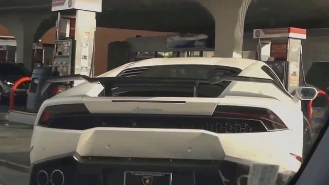 SUPERCAR DRIVING 2016 IDIOTS GO CAR SHOPPING IN AMERICA смотреть онлайн