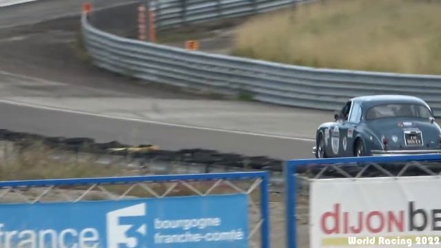 Jaguar MkI & MkII FIA Race Car Pure Sound ! Tour Auto 2021 смотреть онлайн