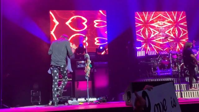 Tesla the band Love Song - Tesla - love song live acoustic intro Detroit Sound Board 2-13-19 смотреть онлайн