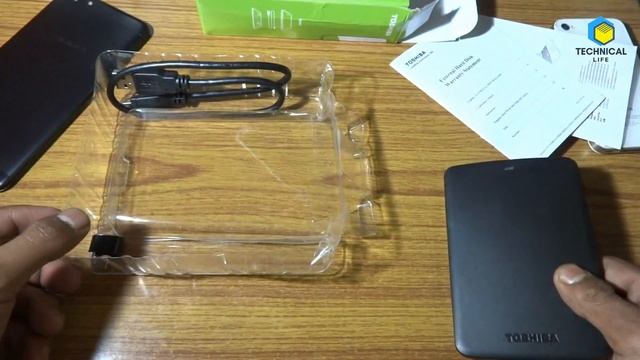 Unboxing Toshiba 1 TB external HDD | Connect HDD with Phone смотреть онлайн