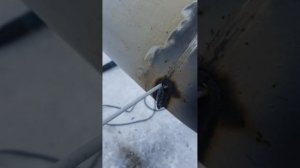 Отвечаю на вопросы: сварка потолка трубы, замок без пор, равномерный валик шва по  окружности трубы