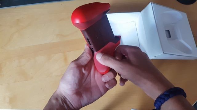 Microsoft Xbox One Red Wireless Controller - UnBox смотреть онлайн