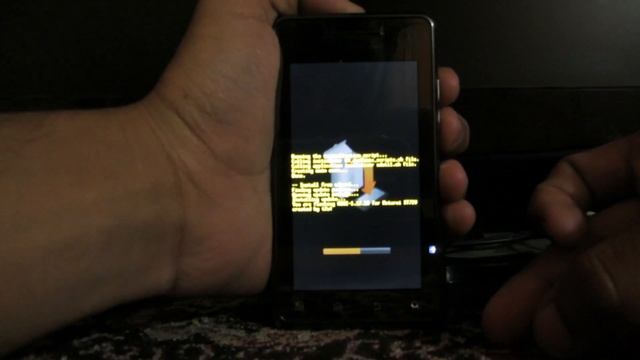 How To : Update Moto Milestone XT720 to Android 2.3.7 - MIUI (1.12.16) смотреть онлайн