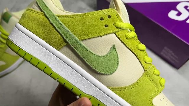 NK SB Dunk Low Pro "Sour Apple" #wholesale #wholesaleshoes #retail #retailshopping #foryou #fy смотреть онлайн