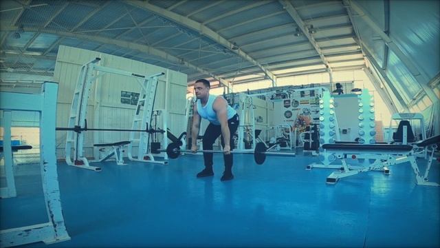 ПОСЛЕ ЭТОГО ТЫ будешь жать МНОГО! Армейский жим | Жим стоя | Сделай БОЛЬШИЕ и МОЩНЫЕ плечи! смотреть онлайн