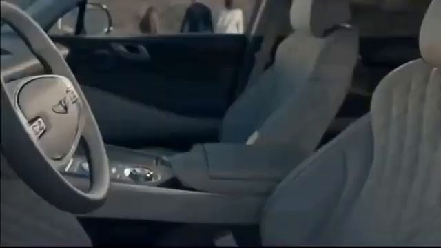 The SUV Bentley Doesn't Want You To See. #bentley #gv80 смотреть онлайн