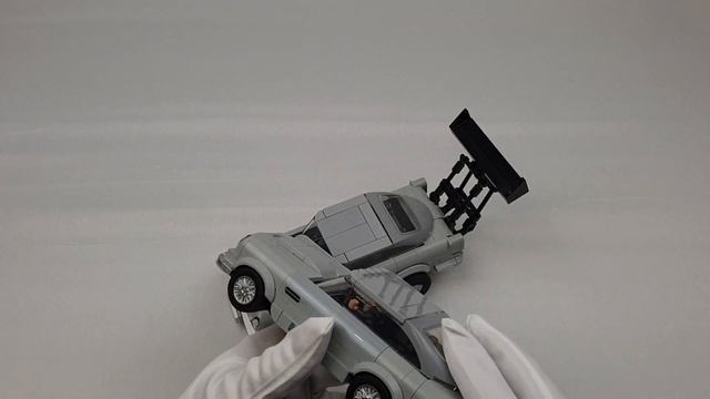 Präsentation des MOC36 Dragster basierend auf dem SetN42 76911 Lego 007 Aston Martin DB5 смотреть онлайн