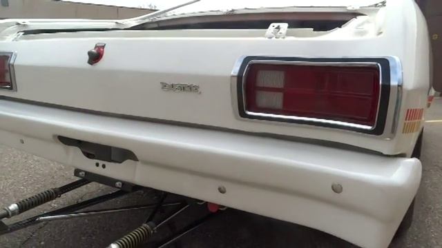 1973 Plymouth Duster смотреть онлайн
