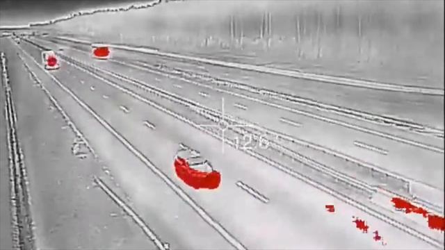 FLIR ONE Thermal Camera for iPhone. A4 motorway - Color test. смотреть онлайн