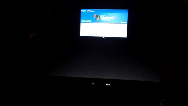 2005 IBM ThinkPad X40 Running Windows XP Professional смотреть онлайн