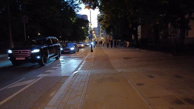 Walking Streets Moscow. Ep. 50 смотреть онлайн