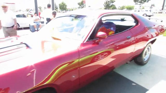 1971 Plymouth Road Runner смотреть онлайн