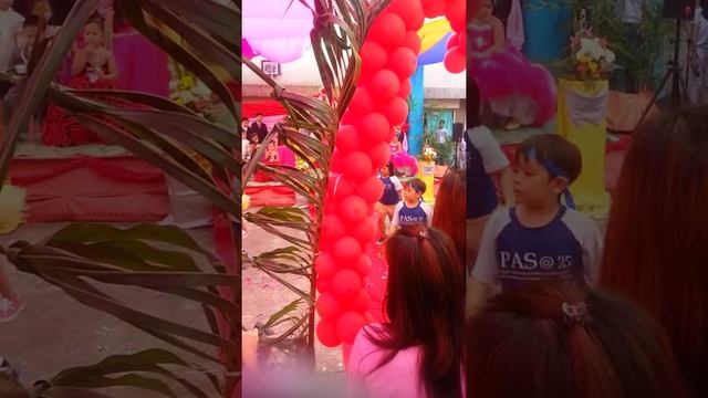Raven's 2015 Family Day смотреть онлайн