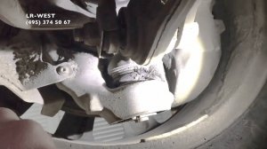 Рендж Ровер L405. Неисправность шаровой опоры переднего рычага. Что важно знать.