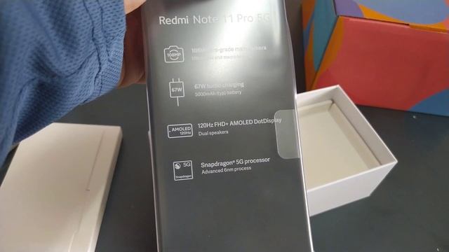 Unboxing the Xiaomi Redmi Note 11 Pro 5G смотреть онлайн