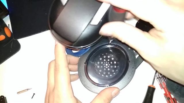 DIY - Corsair HF2012-TX headphones teardown - Torx screws? Really? 🤔 смотреть онлайн