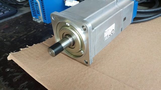Teste conjunto AC servo Yaskawa 750W - ML 16 de julho de 2020 смотреть онлайн