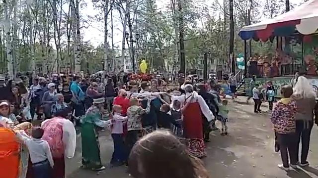 Хоровод на празднике г.  Советская Гавань