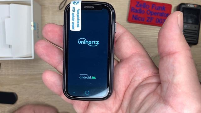 Jelly 2, by Unihertz, World's Smallest Android 10 4G Smartphone Zello Funk Unboxing Video смотреть онлайн