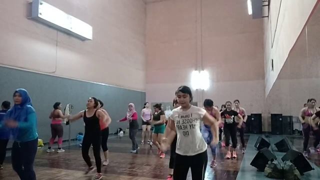 Aerobic with cucu unix aerobic sport смотреть онлайн