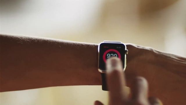 Apple - Apple Watch - Christy Turlington Burns смотреть онлайн