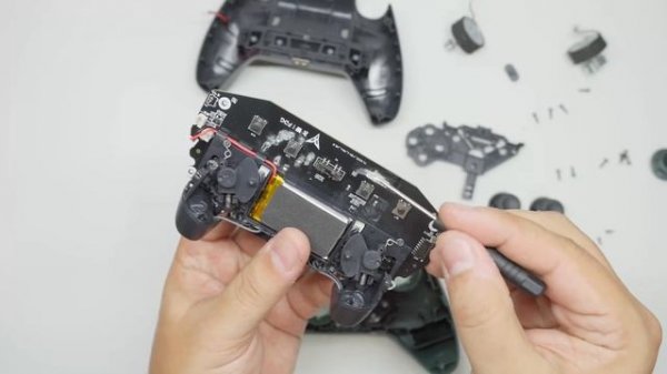 Desmontagem Flydigi Vader 3 PRO (Teardown /Disassembly)