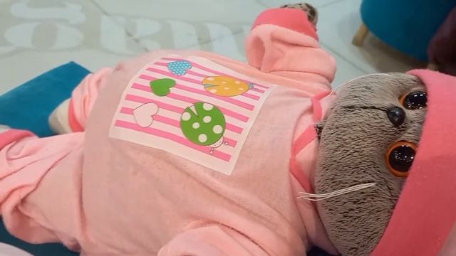 Покупаем Басику вещи🧦🧤🩲🧥👕👖 смотреть онлайн