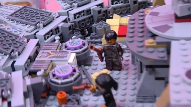 LEGO Star Wars The Force Awakens Millennium Falcon with Han Solo and Chewbacca смотреть онлайн