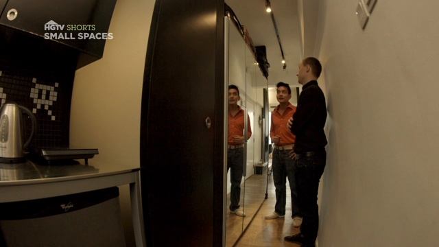 3 Meter Wide Hong Kong Apartment | Small Spaces | HGTV Asia смотреть онлайн