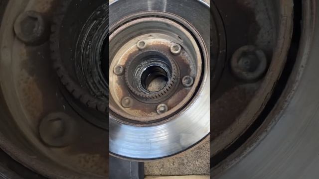 Газель некст. Замена колодок ручника. Замена задних тормозных дисков@pancar4553