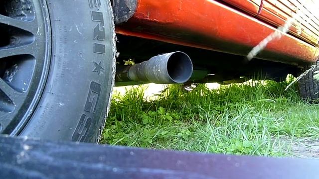 Jeep Grand Cherokee ZJ 5.2 V8 side pipes смотреть онлайн