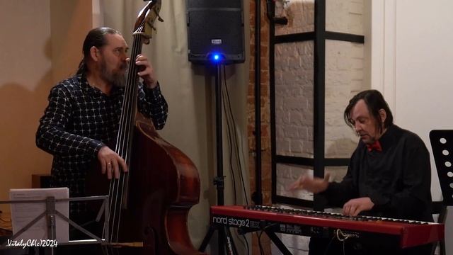 Как высоко луна (How high the moon), муз. Морган Льюис смотреть онлайн